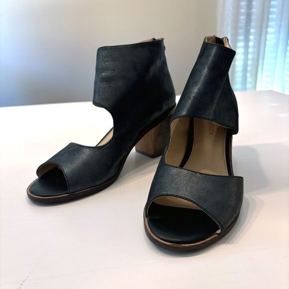 Kelsi Dagger Open Toe Gray Suede Leather Chunky Heels US Size 8 - Picture 3 of 11